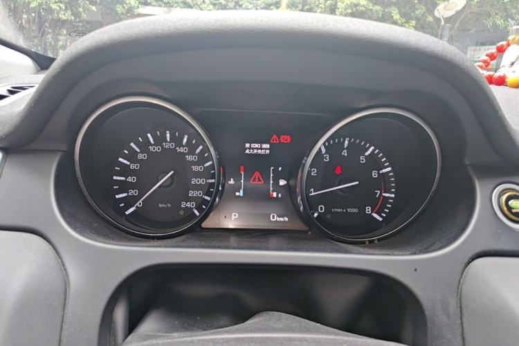 Used Land Rover Discovery Sport 2016 2.0T S Instrument Cluster