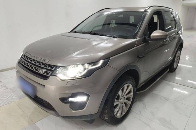 Land Rover Discovery Sport 2016 2.0T SE مستعملة