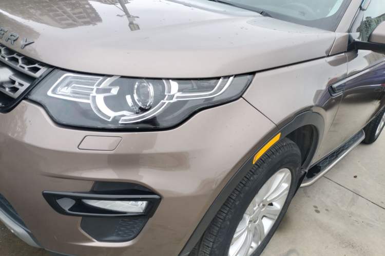 Used Land Rover Discovery Sport 2016 2.0T SE Left Front Headlight
