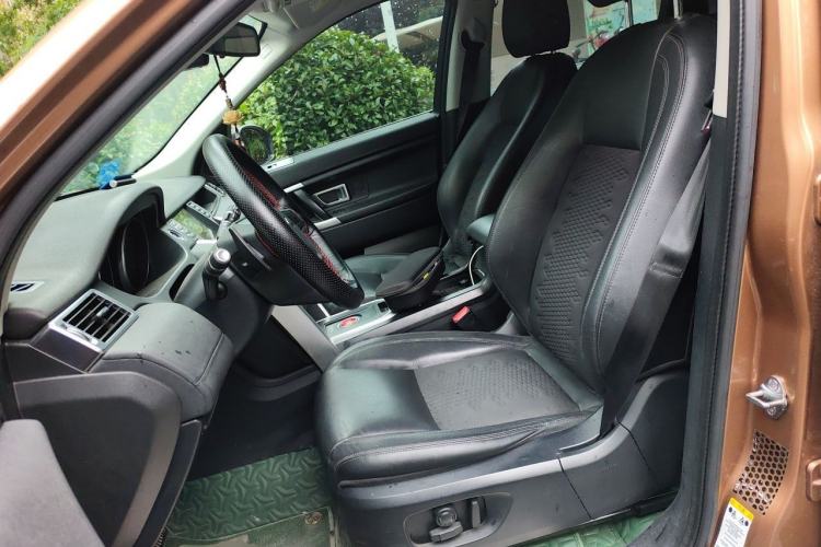 Used Land Rover Discovery Sport 2016 2.0T S Left Front Seat