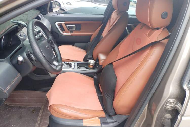 Used Land Rover Discovery Sport 2016 2.0T HSE LUXURY Left Front Seat