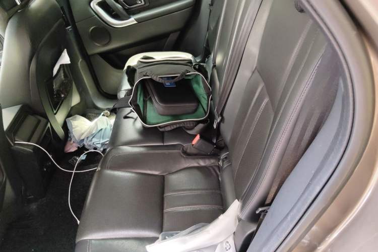Used Land Rover Discovery Sport 2016 2.0T HSE Left Rear Seat