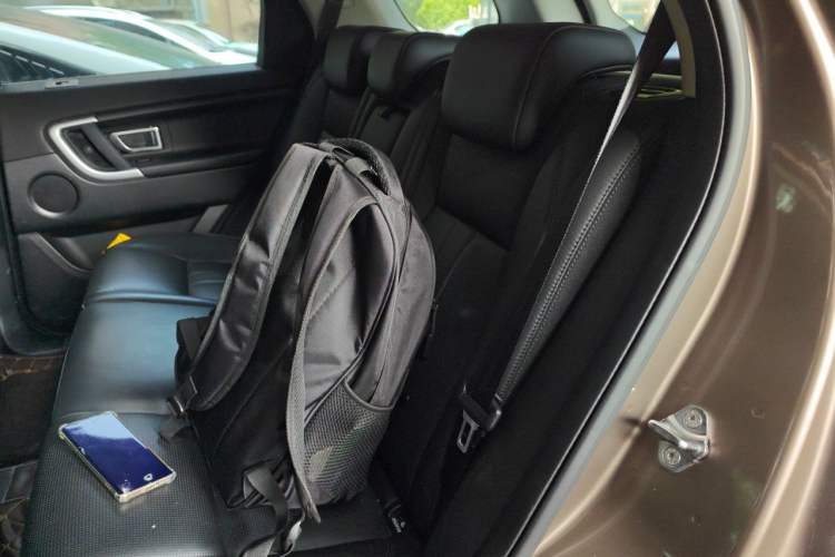 Used Land Rover Discovery Sport 2016 2.0T SE Left Rear Seat