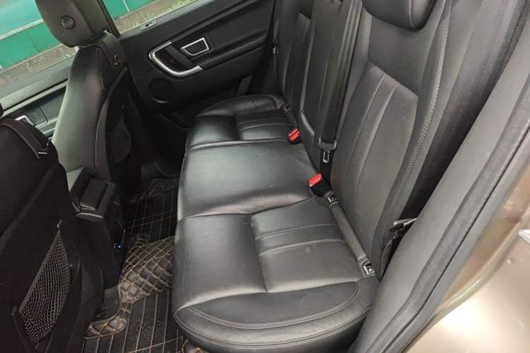 Used Land Rover Discovery Sport 2016 2.0T SE Left Rear Seat