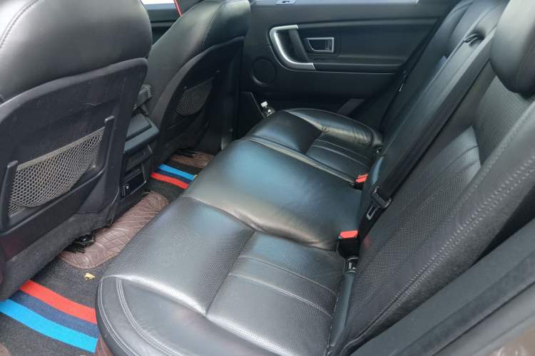Used Land Rover Discovery Sport 2016 2.0T SE Left Rear Seat