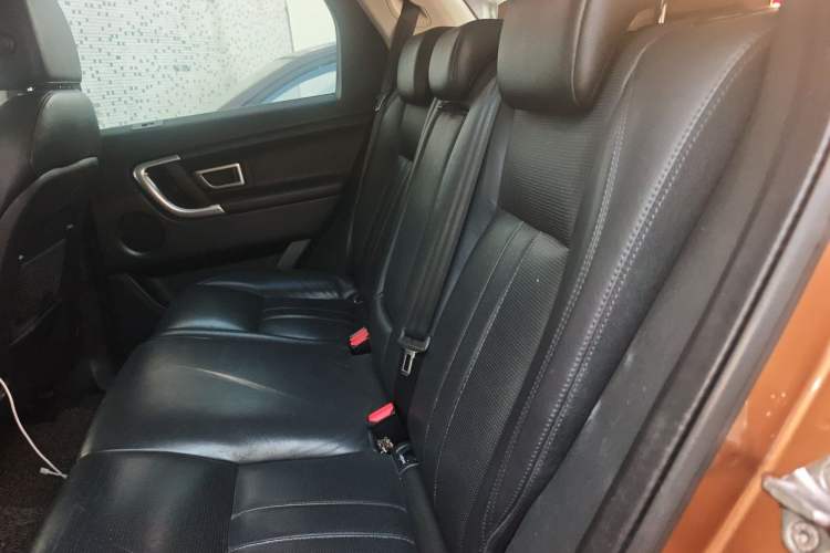 Used Land Rover Discovery Sport 2016 2.0T SE Left Rear Seat