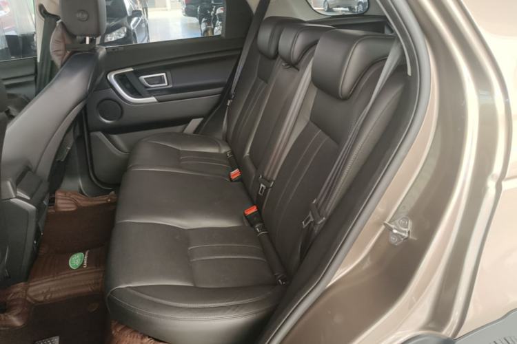 Used Land Rover Discovery Sport 2016 2.0T SE Left Rear Seat