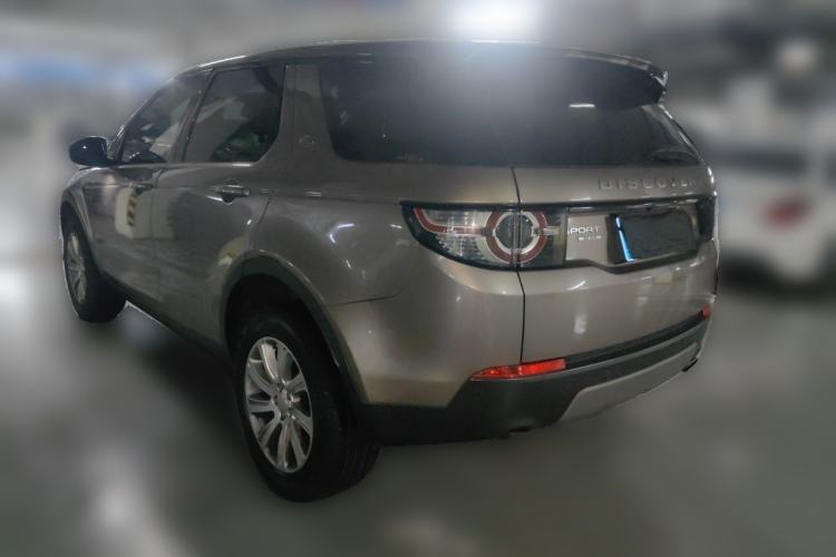 Used Land Rover Discovery Sport 2016 2.0T SE Rear Left 45 Deg