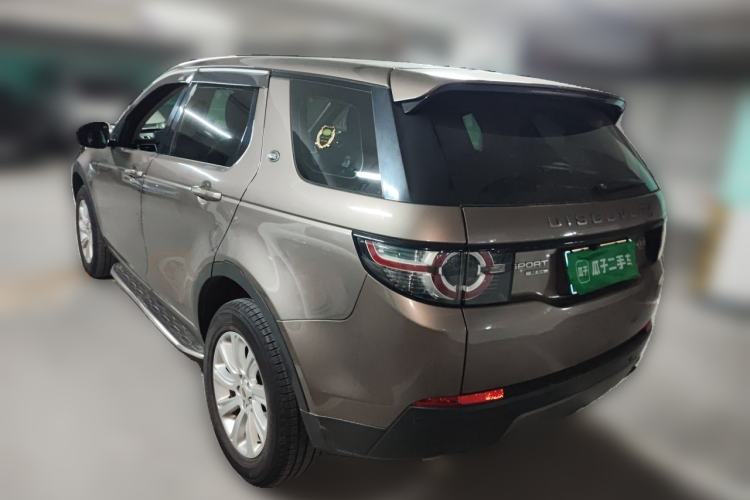 Used Land Rover Discovery Sport 2016 2.0T SE Rear Left 45 Deg
