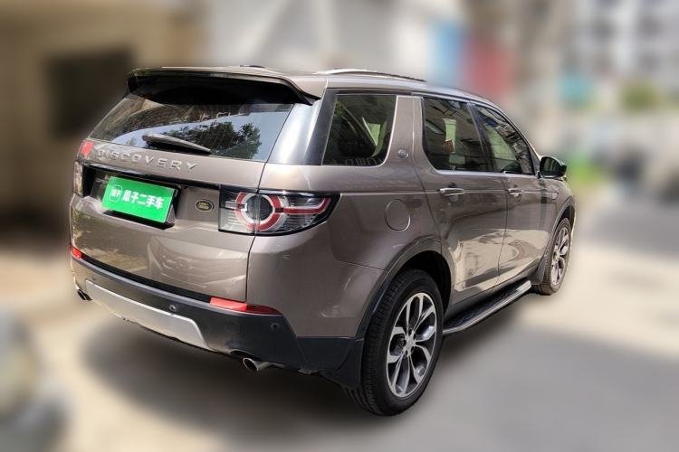 Used Land Rover Discovery Sport 2016 2.0T HSE Rear Right 45 Deg