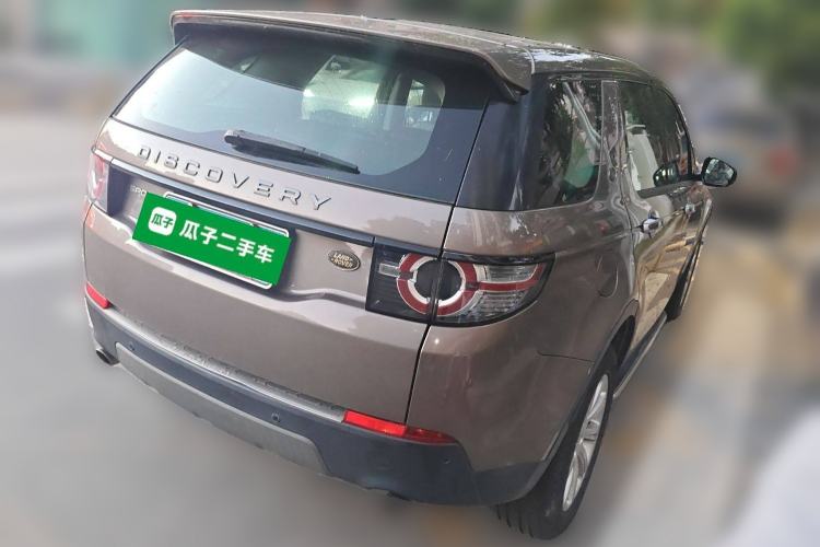 Used Land Rover Discovery Sport 2016 2.0T SE Rear Right 45 Deg