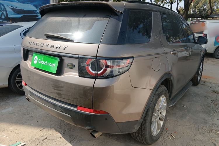 Used Land Rover Discovery Sport 2016 2.0T SE Rear Right 45 Deg