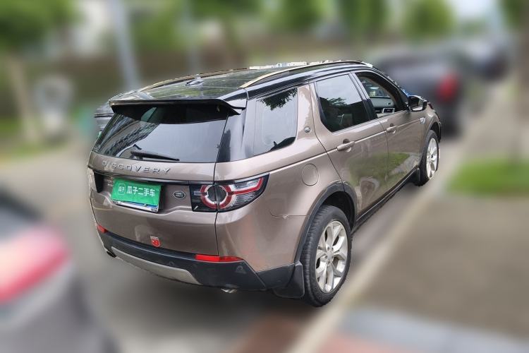 Used Land Rover Discovery Sport 2016 2.0T HSE Rear Right 45 Deg