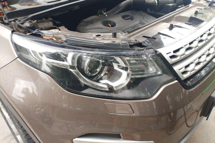 Used Land Rover Discovery Sport 2016 2.0T HSE LUXURY Right Front Headlight