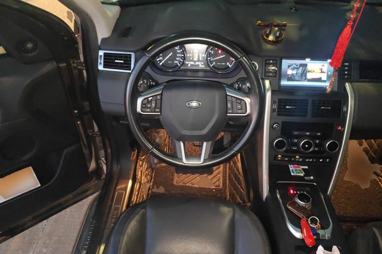 Used Land Rover Discovery Sport 2016 2.0T SE Steering Wheel