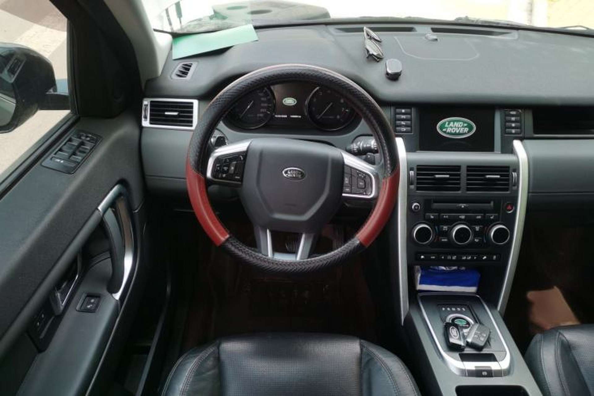 Used Land Rover Discovery Sport 2016 2.0T HSE Steering Wheel