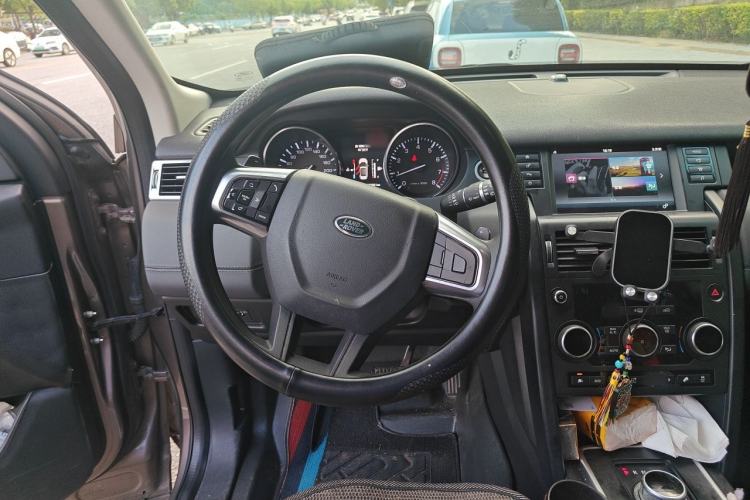 Used Land Rover Discovery Sport 2016 2.0T S Steering Wheel