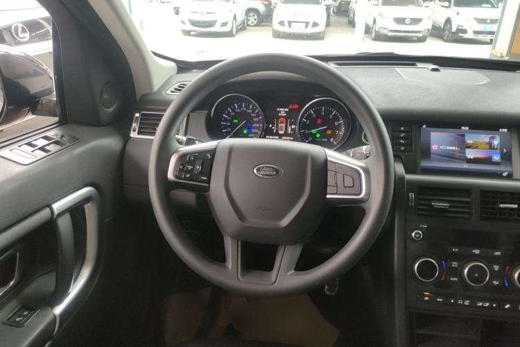 Used Land Rover Discovery Sport 2016 2.0T S Steering Wheel