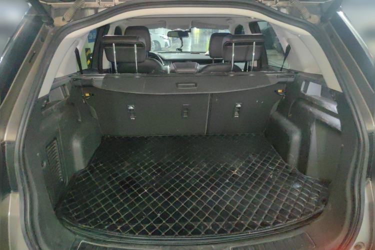 Used Land Rover Discovery Sport 2016 2.0T SE Trunk
