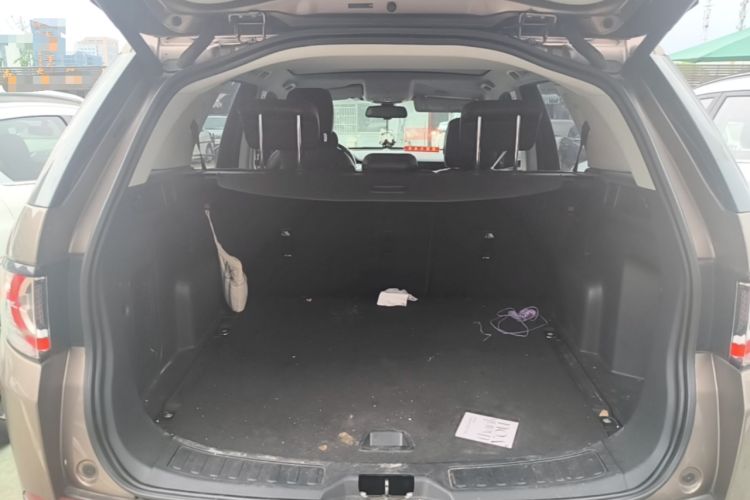 Used Land Rover Discovery Sport 2016 2.0T SE Trunk