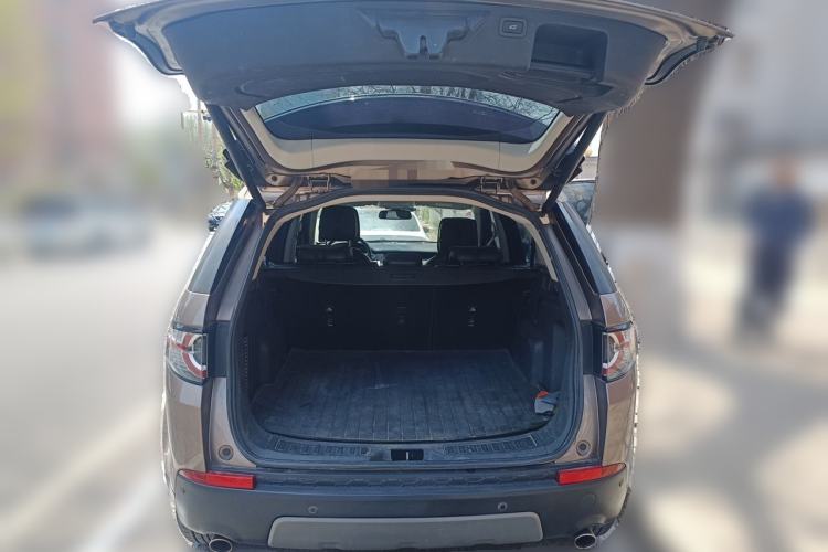 Used Land Rover Discovery Sport 2016 2.0T SE Trunk