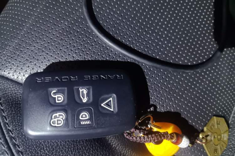 Used Land Rover Discovery Sport 2016 2.0T HSE Vehicle Key