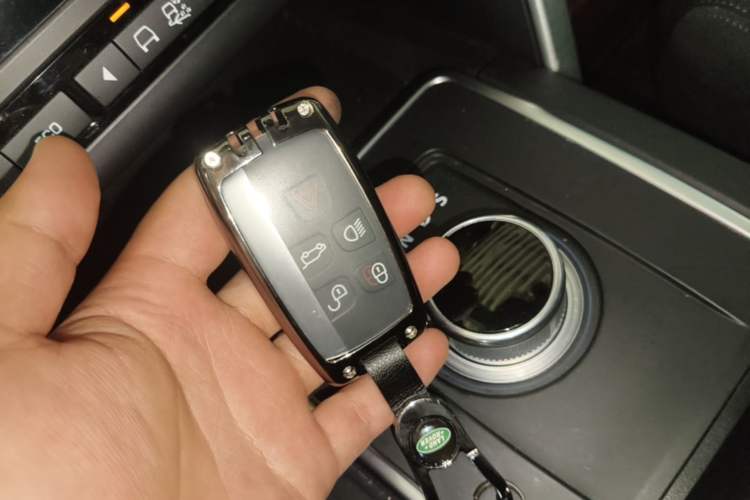Used Land Rover Discovery Sport 2016 2.0T SE Vehicle Key