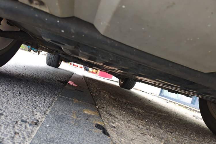 Used Land Rover Discovery Sport 2016 2.0T HSE Chassis Front