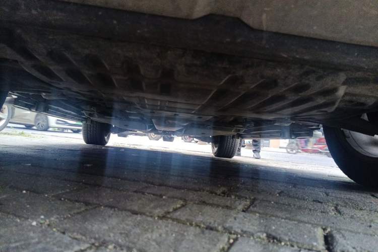 Used Land Rover Discovery Sport 2016 2.0T HSE LUXURY Chassis Front