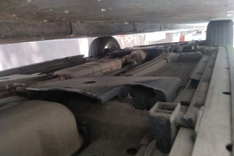 Used Land Rover Discovery Sport 2016 2.0T HSE Chassis Rear Left