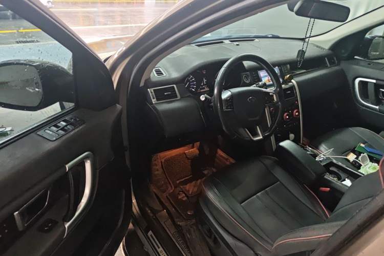 Used Land Rover Discovery Sport 2016 2.0T HSE Driver Seat