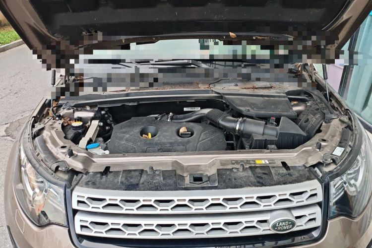 Used Land Rover Discovery Sport 2016 2.0T HSE Engine Bay