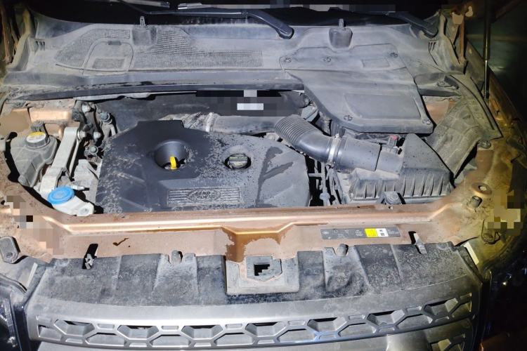 Used Land Rover Discovery Sport 2016 2.0T SE Engine Bay