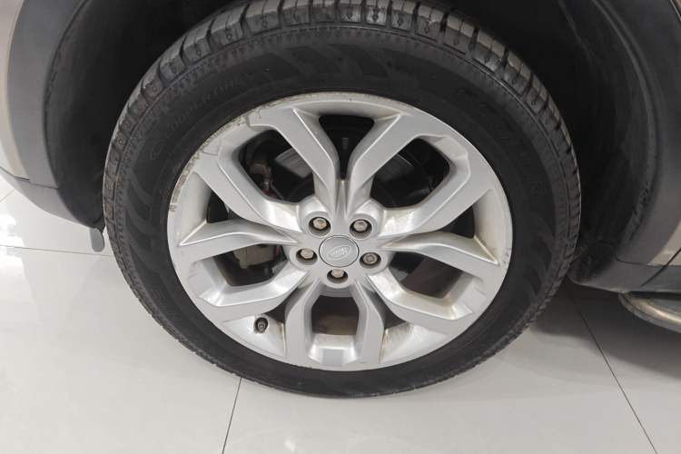 Used Land Rover Discovery Sport 2016 2.0T HSE Exterior 7