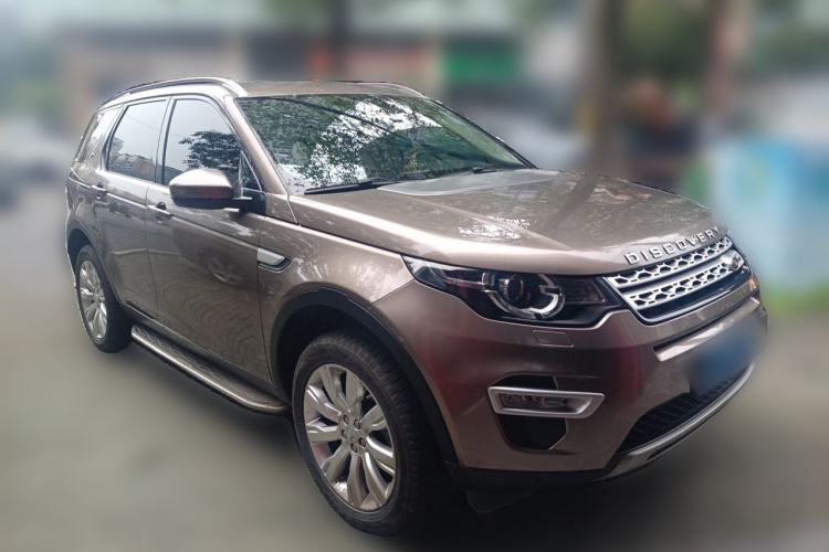 Used Land Rover Discovery Sport 2016 2.0T HSE LUXURY Front Right 45 Deg