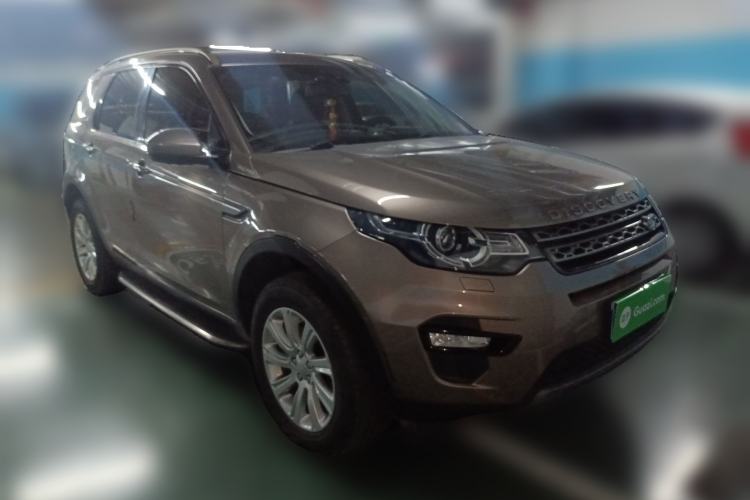 Used Land Rover Discovery Sport 2016 2.0T SE Front Right 45 Deg
