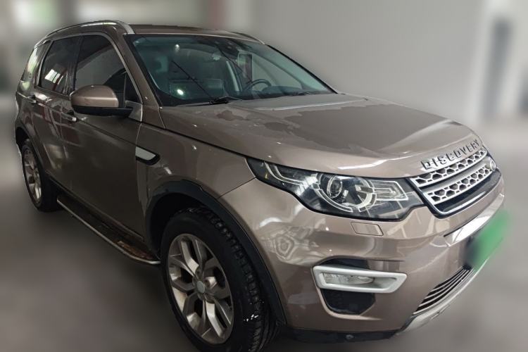 Used Land Rover Discovery Sport 2016 2.0T HSE Front Right 45 Deg