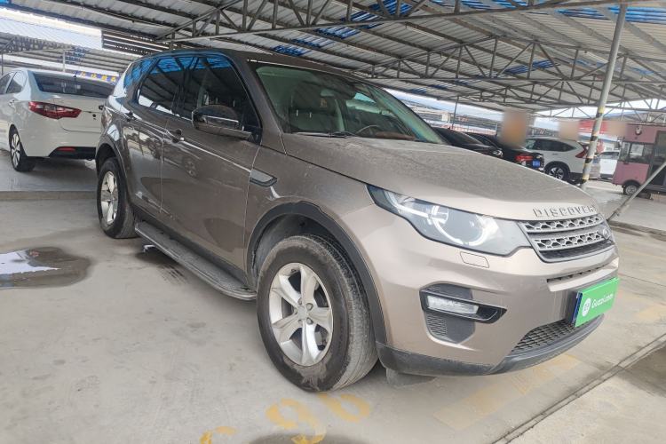 Used Land Rover Discovery Sport 2016 2.0T S Front Right 45 Deg