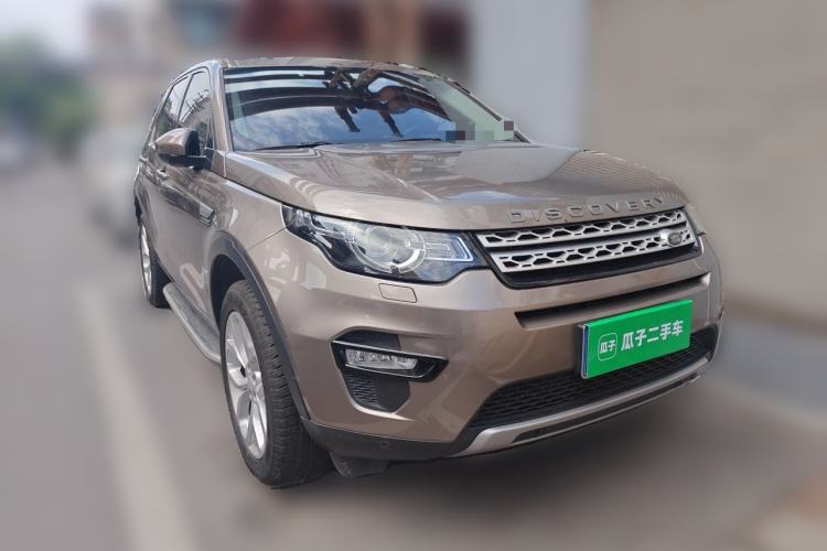 Used Land Rover Discovery Sport 2016 2.0T HSE Front Right 45 Deg