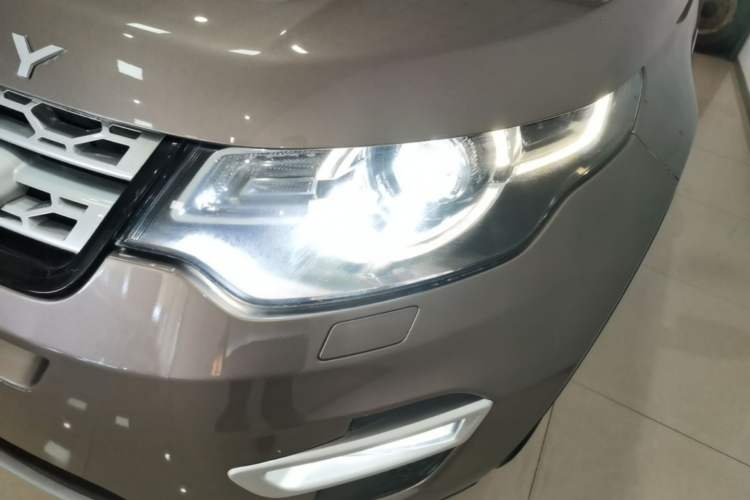 Used Land Rover Discovery Sport 2016 2.0T HSE Left Front Headlight