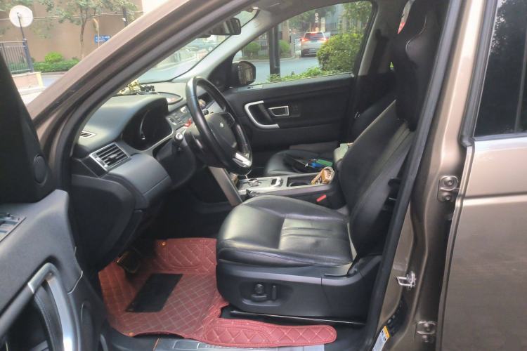 Used Land Rover Discovery Sport 2016 2.0T HSE Left Front Seat