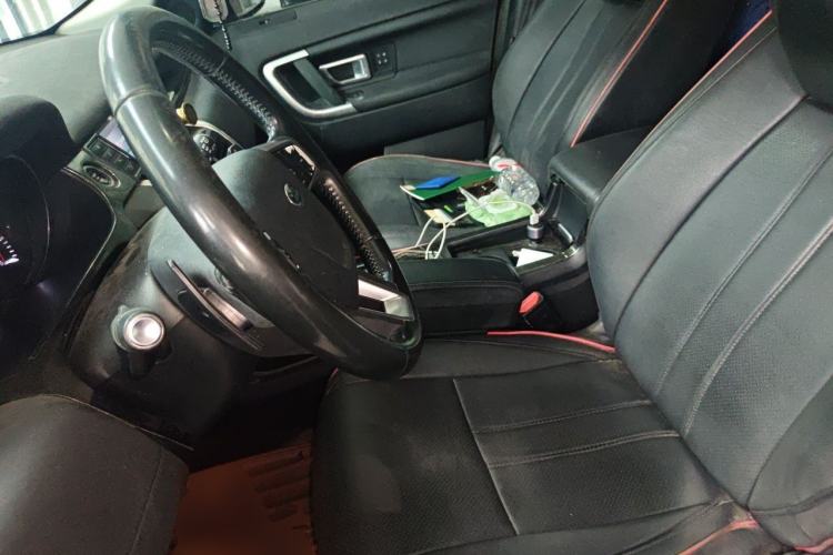 Used Land Rover Discovery Sport 2016 2.0T HSE Left Front Seat