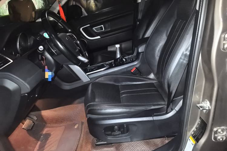 Used Land Rover Discovery Sport 2016 2.0T SE Left Front Seat