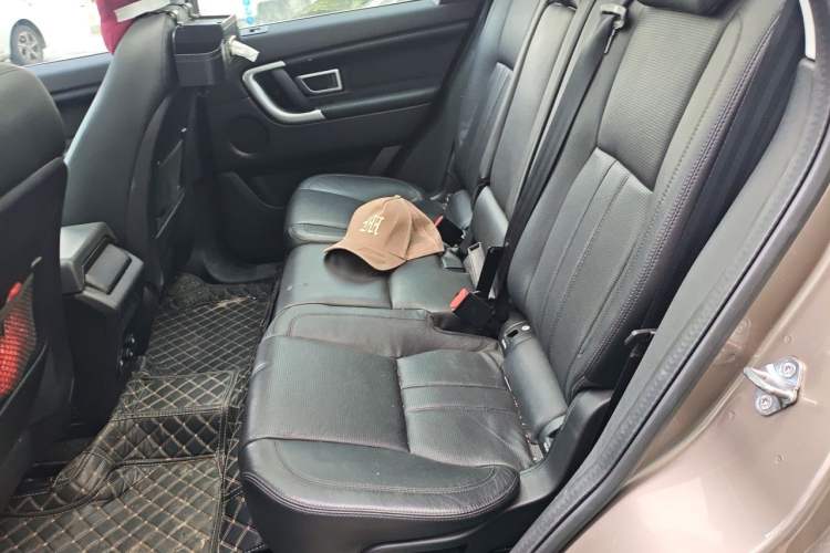 Used Land Rover Discovery Sport 2016 2.0T HSE Left Rear Seat