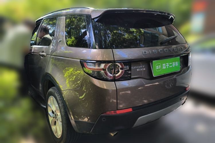 Used Land Rover Discovery Sport 2016 2.0T HSE Rear Left 45 Deg