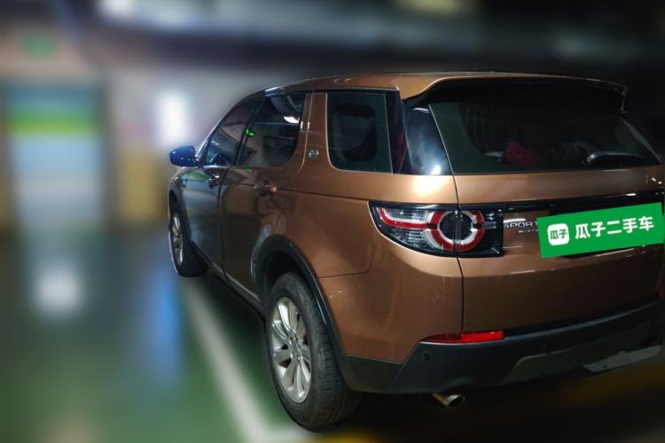 Used Land Rover Discovery Sport 2016 2.0T SE Rear Left 45 Deg
