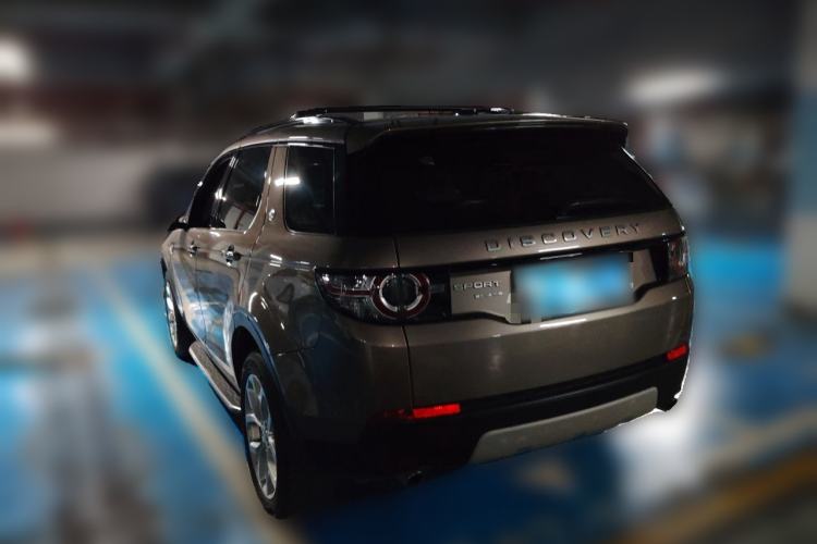 Used Land Rover Discovery Sport 2016 2.0T HSE Rear Left 45 Deg