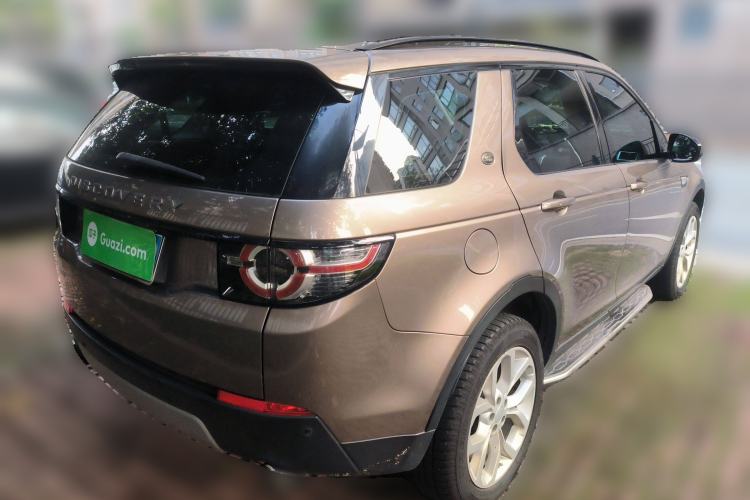 Used Land Rover Discovery Sport 2016 2.0T HSE Rear Right 45 Deg
