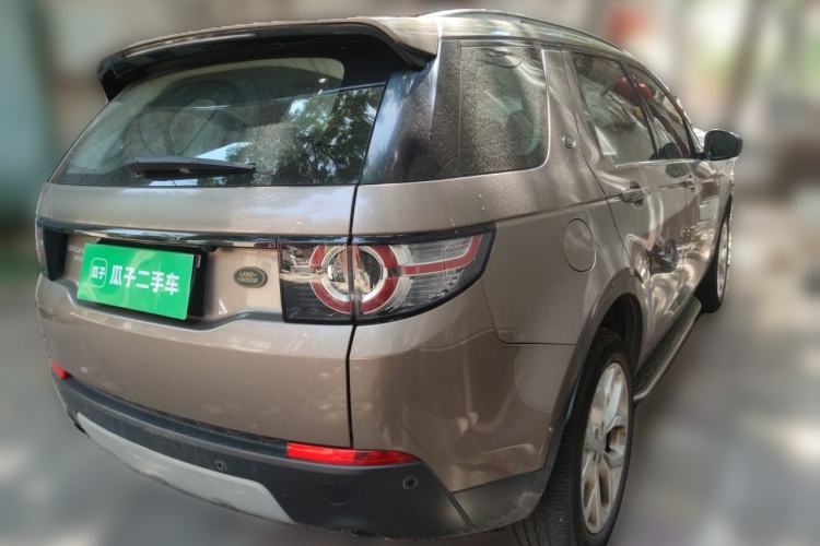 Used Land Rover Discovery Sport 2016 2.0T HSE Rear Right 45 Deg