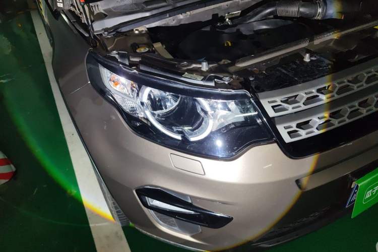Used Land Rover Discovery Sport 2016 2.0T S Right Front Headlight